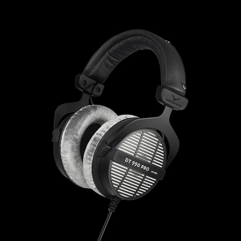 beyerdynamic DT 990 PRO