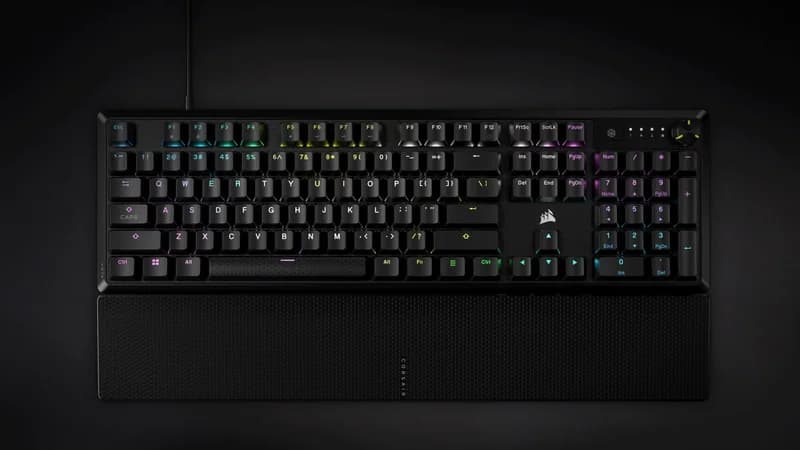 Corsair K70 RGB