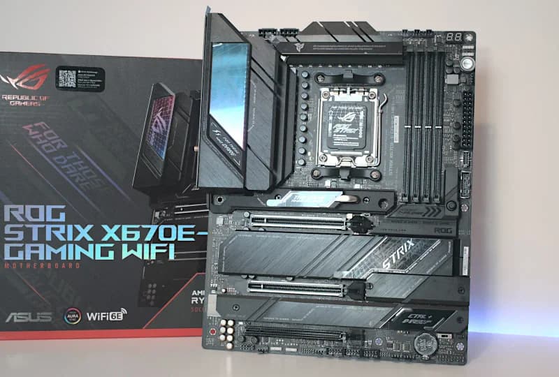 ASUS ROG Strix X670E-E Gaming WiFi